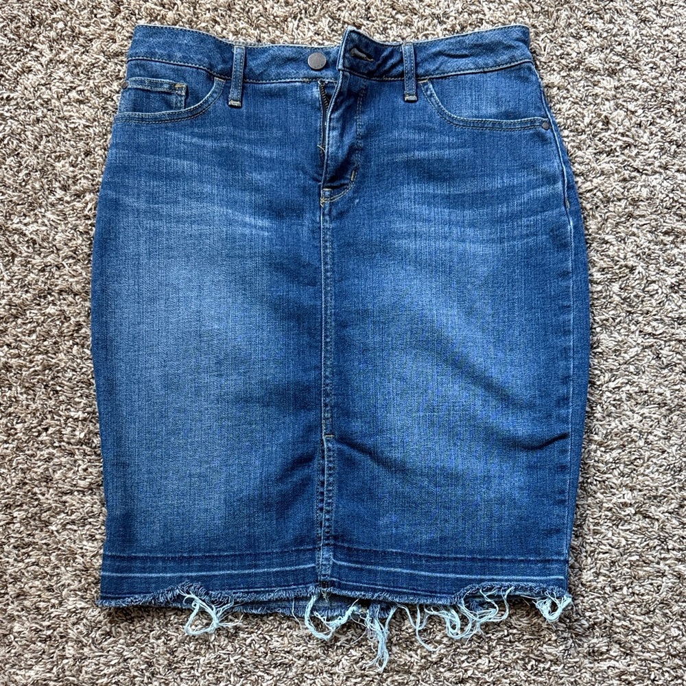 Denim pencil skirt
